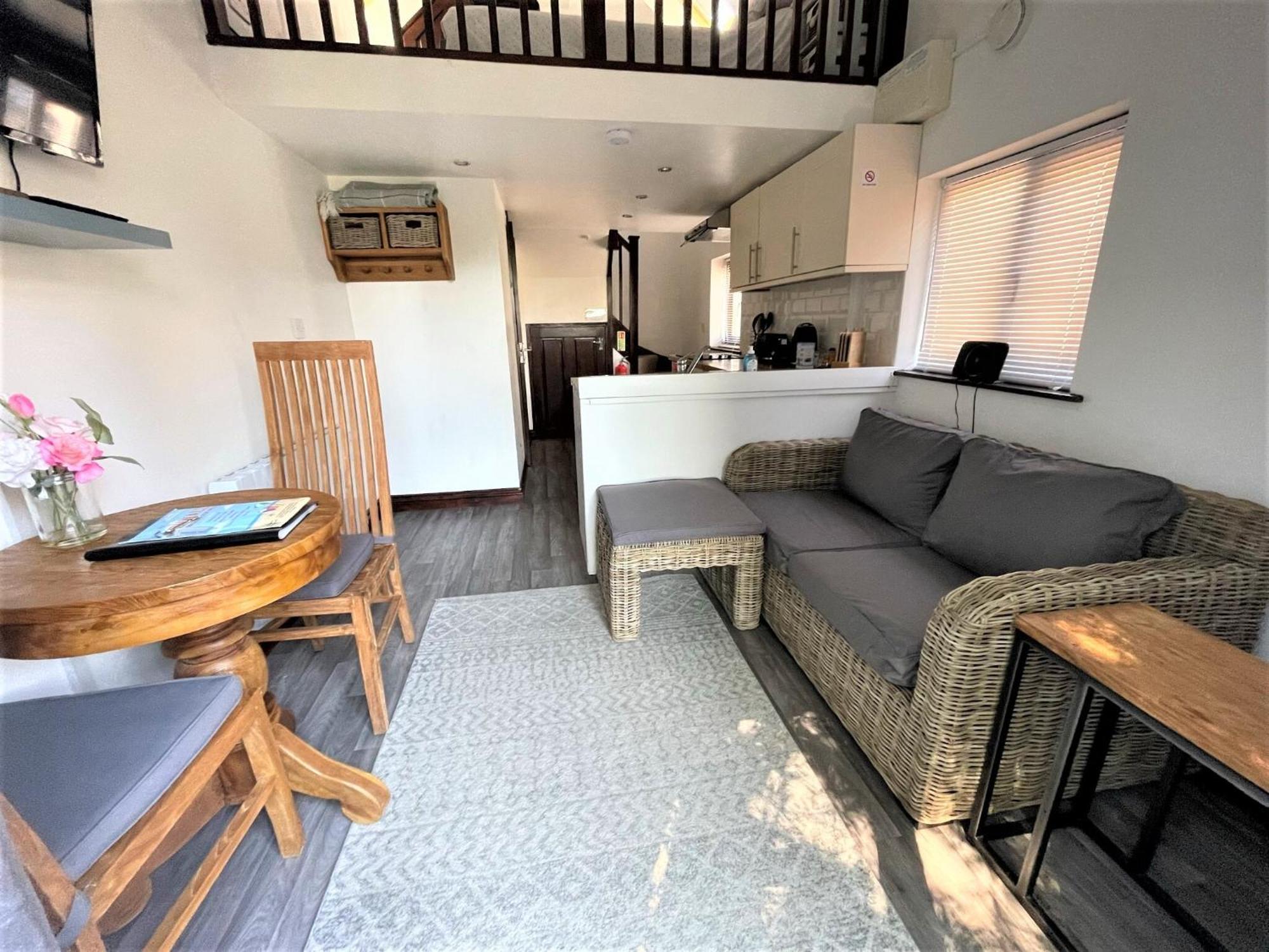 The Stables - Detached Cottage With Private Garden & Hot Tub St Austell Dış mekan fotoğraf